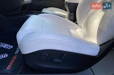 Ліфтбек Tesla Model S 2018 в 