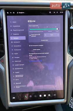 Ліфтбек Tesla Model S 2018 в 