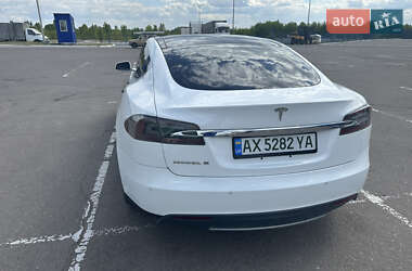 Лифтбек Tesla Model S 2016 в Харькове