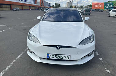 Лифтбек Tesla Model S 2016 в Харькове