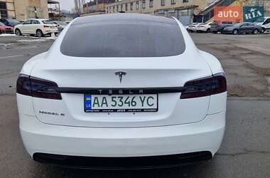 Ліфтбек Tesla Model S 2017 в 