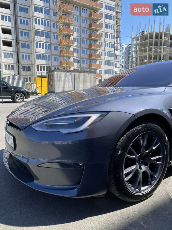 Лифтбек Tesla Model S 2022 в Днепре
