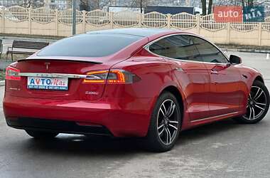 Ліфтбек Tesla Model S 2017 в 