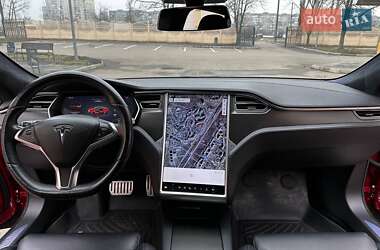 Ліфтбек Tesla Model S 2017 в 