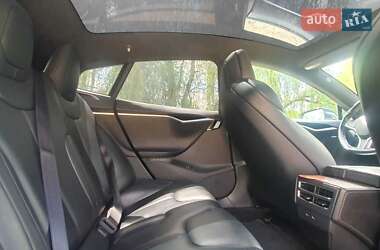 Ліфтбек Tesla Model S 2017 в 
