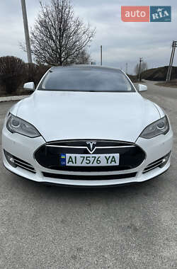 Ліфтбек Tesla Model S 2013 в Києві