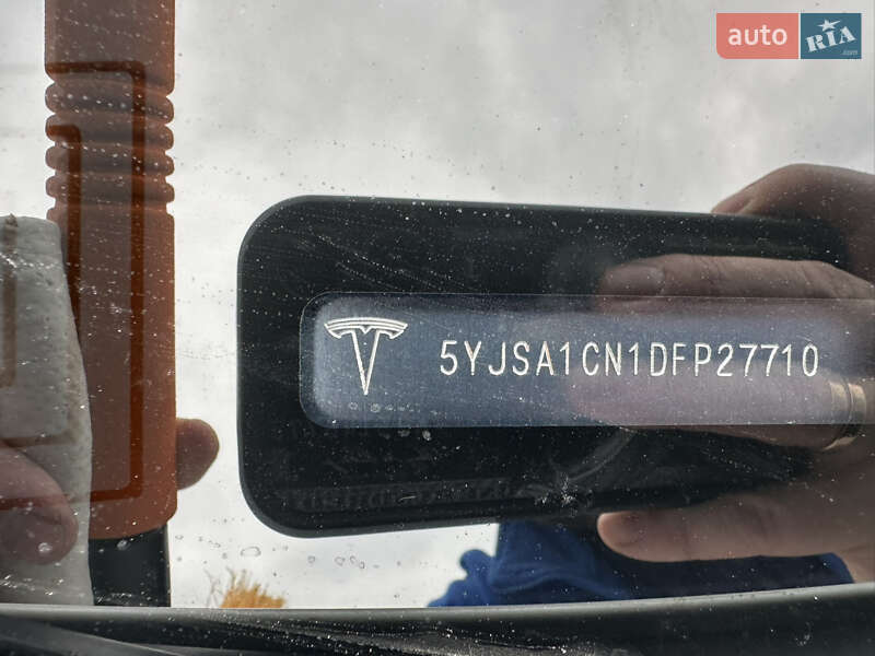Лифтбек Tesla Model S 2013 в Киеве фото 14 Лифтбек Tesla Model S 2013 в Киеве