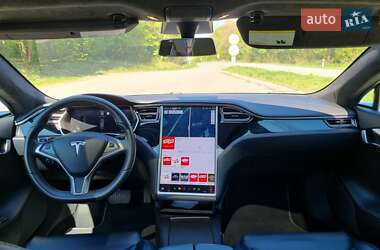 Ліфтбек Tesla Model S 2017 в 
