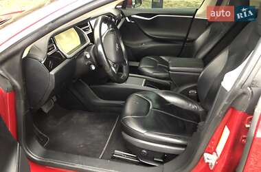 Лифтбек Tesla Model S 2014 в 