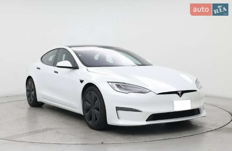 Ліфтбек Tesla Model S 2022 в 