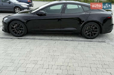 Лифтбек Tesla Model S 2022 в 