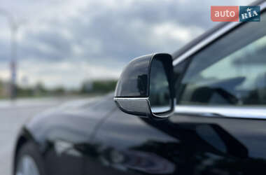 Лифтбек Tesla Model S 2014 в 