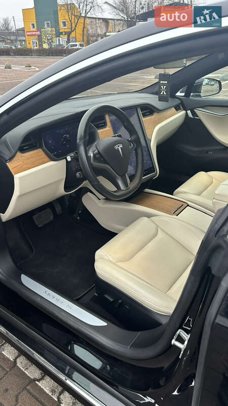Лифтбек Tesla Model S 2019 в Житомире фото 16 Лифтбек Tesla Model S 2019 в Житомире