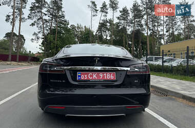 Ліфтбек Tesla Model S 2014 в 