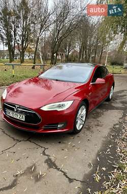 Ліфтбек Tesla Model S 2015 в 