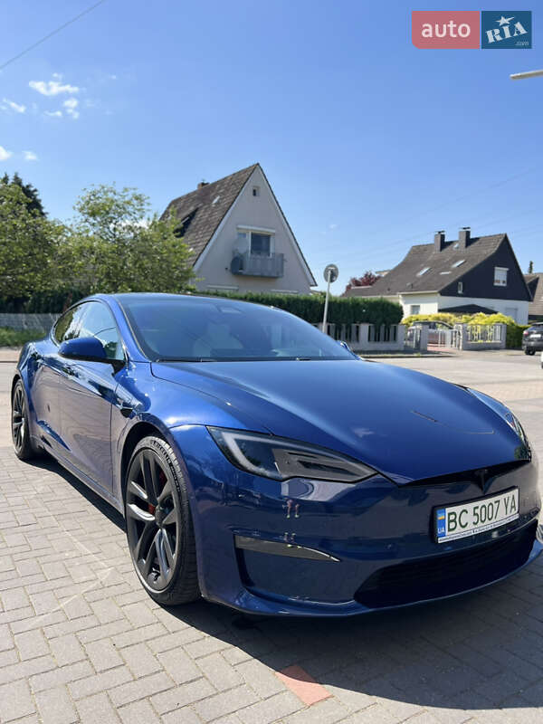 Ліфтбек Tesla Model S 2022 в Львові
