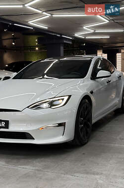 Лифтбек Tesla Model S 2022 в 