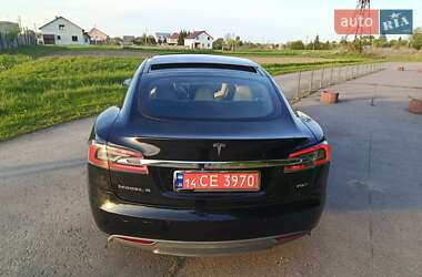 Ліфтбек Tesla Model S 2016 в 
