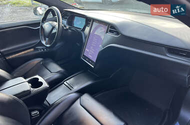 Лифтбек Tesla Model S 2018 в 