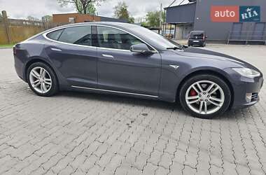 Ліфтбек Tesla Model S 2015 в 