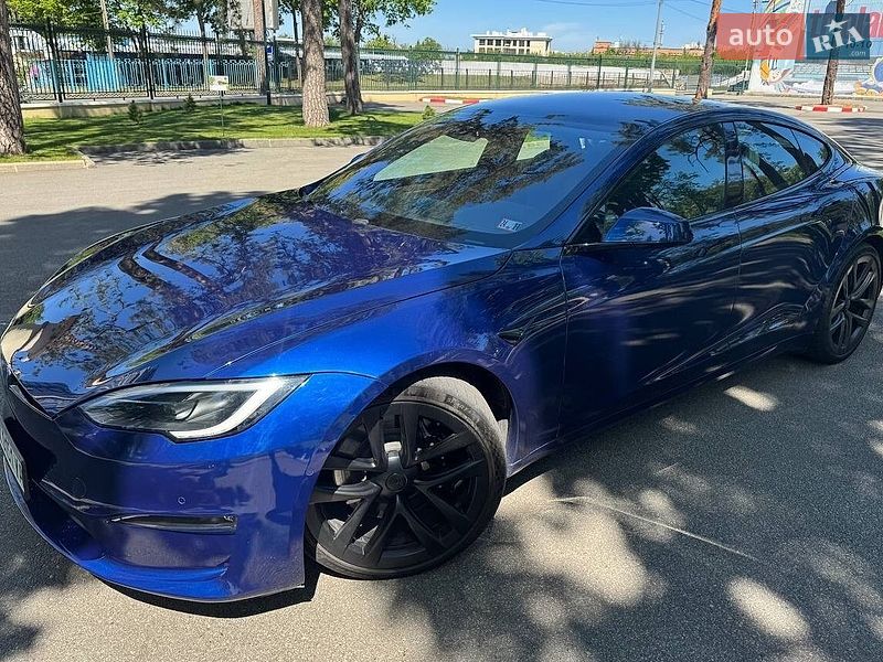Лифтбек Tesla Model S 2022 в Харькове