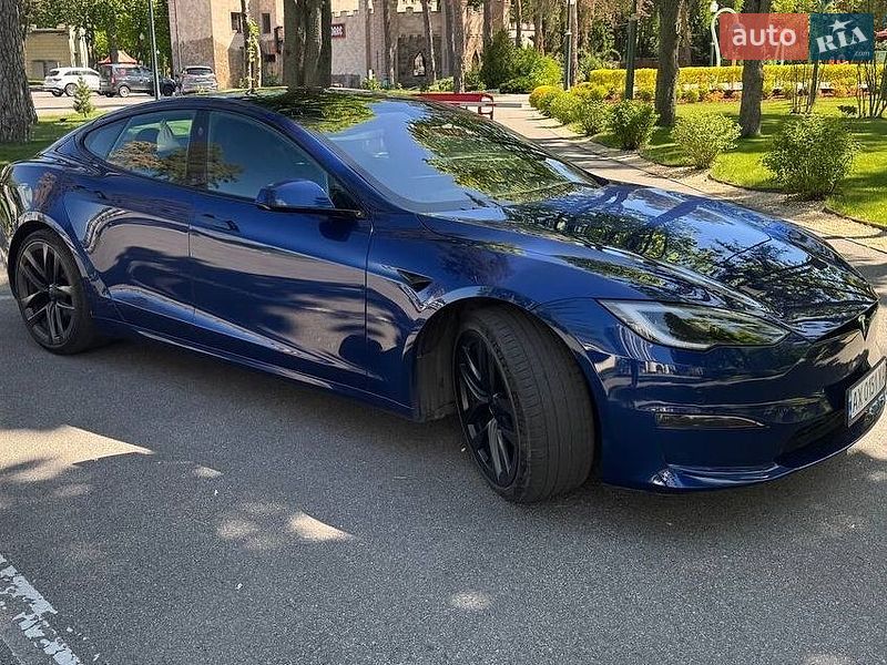Лифтбек Tesla Model S 2022 в Харькове