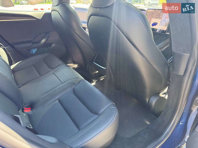 Лифтбек Tesla Model S 2022 в Харькове