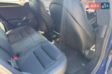 Лифтбек Tesla Model S 2022 в 