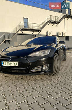 Ліфтбек Tesla Model S 2014 в Хмельницькому