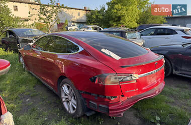 Ліфтбек Tesla Model S 2013 в 