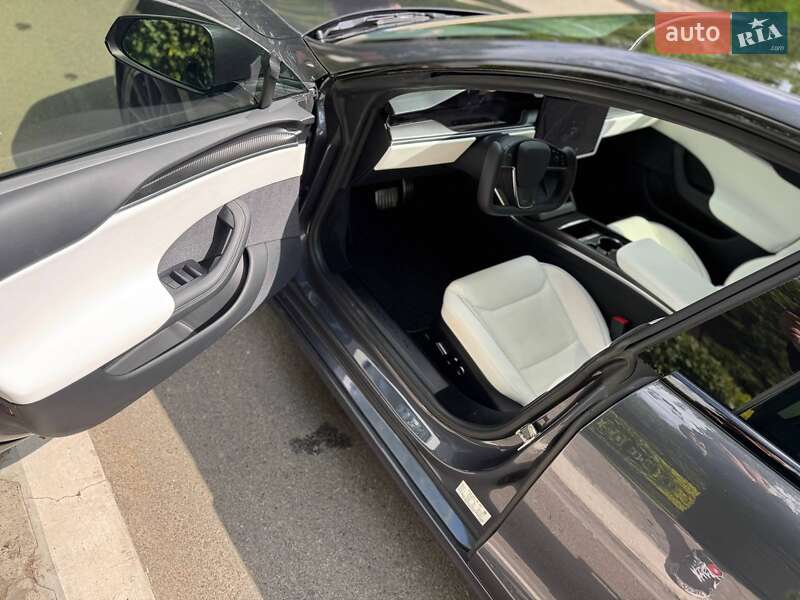 Лифтбек Tesla Model S 2021 в Киеве фото 34 Лифтбек Tesla Model S 2021 в Киеве