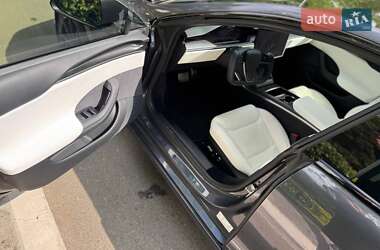 Лифтбек Tesla Model S 2021 в 