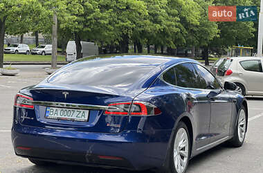 Ліфтбек Tesla Model S 2017 в 