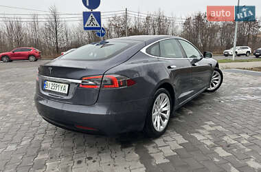 Лифтбек Tesla Model S 2018 в 