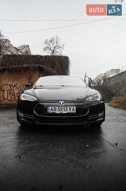 Ліфтбек Tesla Model S 2013 в 