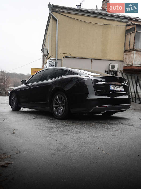 Лифтбек Tesla Model S 2013 в Виннице фото 13 Лифтбек Tesla Model S 2013 в Виннице