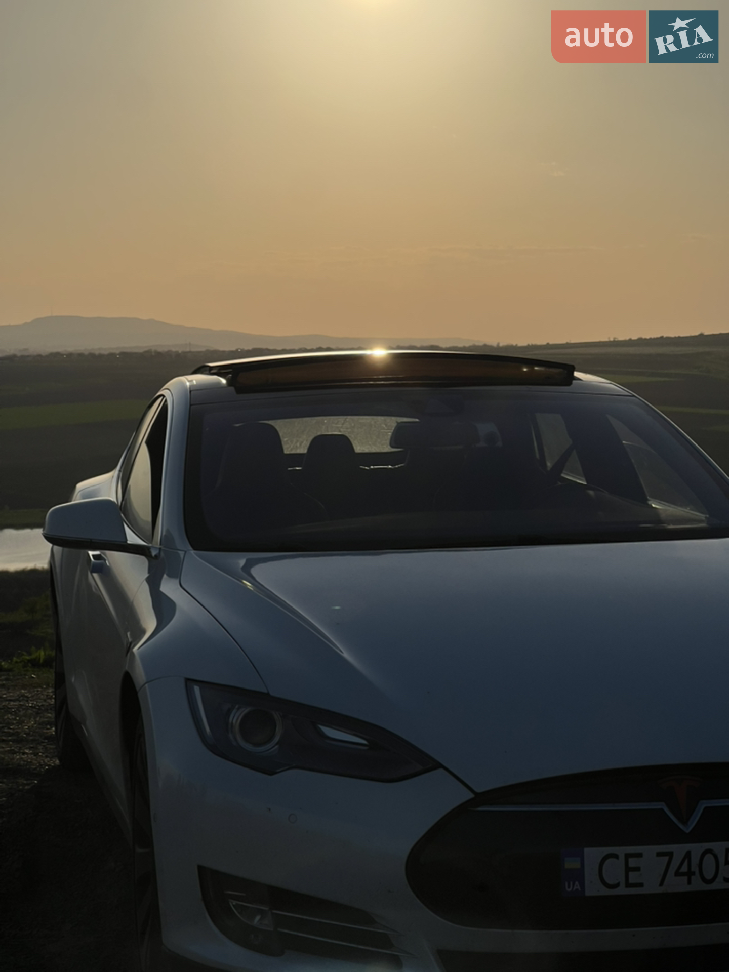 2014 Tesla Model S - мініатюра 21