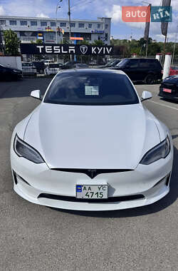Лифтбек Tesla Model S 2021 в 