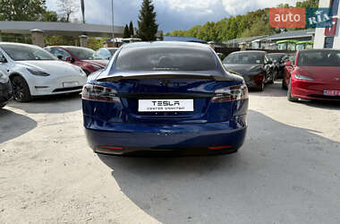 Лифтбек Tesla Model S 2019 в 