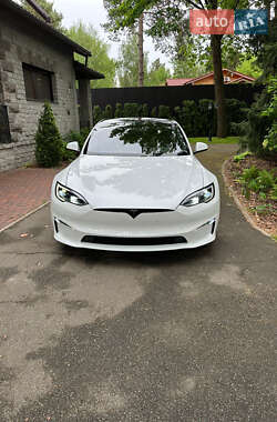 Лифтбек Tesla Model S 2022 в 
