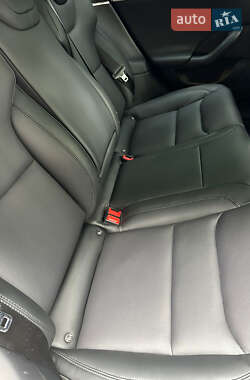 Лифтбек Tesla Model S 2022 в 