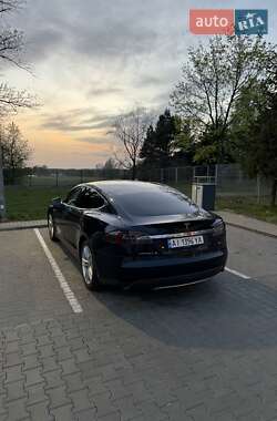 Ліфтбек Tesla Model S 2014 в Луцьку