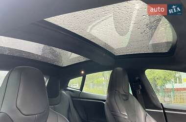 Ліфтбек Tesla Model S 2015 в 