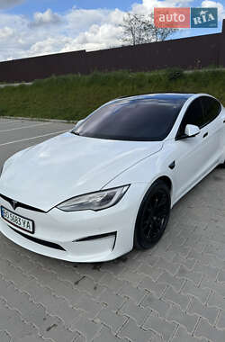 Лифтбек Tesla Model S 2021 в 
