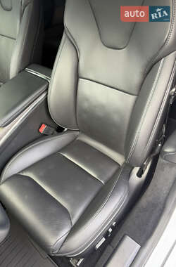 Лифтбек Tesla Model S 2021 в 
