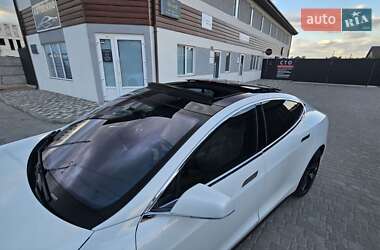 Лифтбек Tesla Model S 2014 в 
