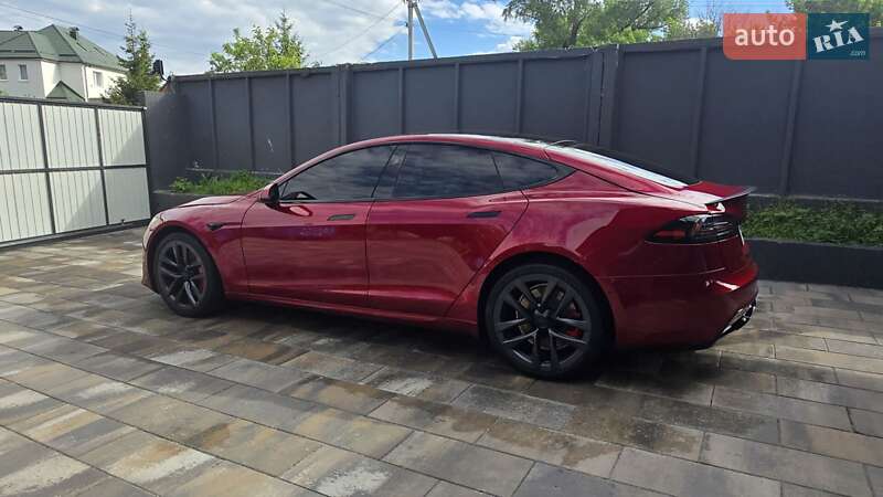 Лифтбек Tesla Model S 2023 в Киеве