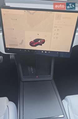 Ліфтбек Tesla Model S 2023 в 