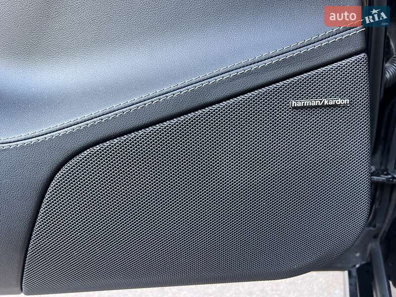 Лифтбек Tesla Model S 2015 в Житомире фото 23 Лифтбек Tesla Model S 2015 в Житомире