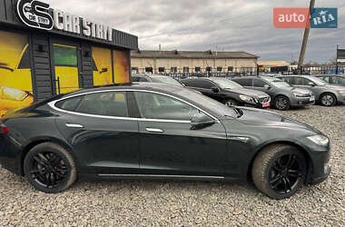 Лифтбек Tesla Model S 2014 в 